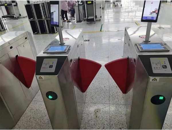 電子廠為什么要選擇ESD防靜電門禁？